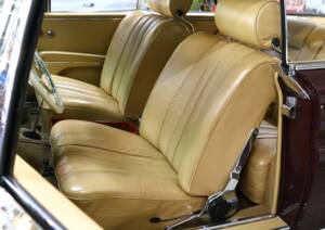 Bild 17/39 von Mercedes-Benz 220 SE b (1964)