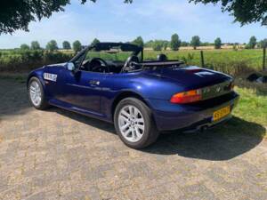 Bild 7/8 von BMW Z3 1.8 (1996)