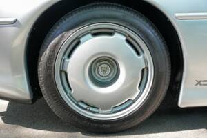 Bild 50/50 von Jaguar XJ 220 (1993)