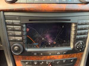 Bild 39/51 von Mercedes-Benz CLS 350 (2005)