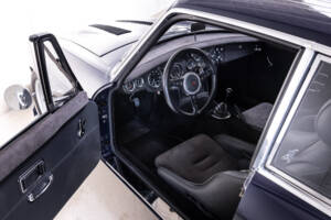Image 11/41 of MG MGB GT V8 (1976)