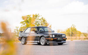 Image 13/91 of BMW M3 Sport Evo (1990)