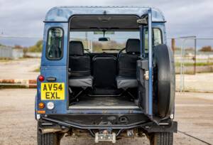 Image 33/41 of Land Rover Defender 90 (2004)