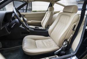 Bild 23/39 von Ferrari 365 GTC/4 (1972)