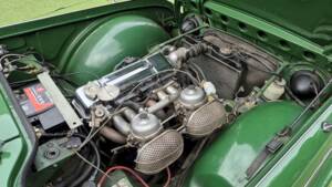 Image 43/66 of Triumph TR 4A IRS (1966)