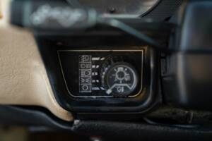 Image 43/50 de Jaguar XJ-S 3.6 (1988)