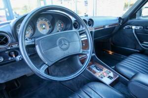 Bild 3/50 von Mercedes-Benz 560 SL (1987)