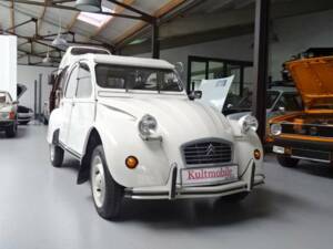 Image 2/29 of Citroën 2 CV 6 (1987)