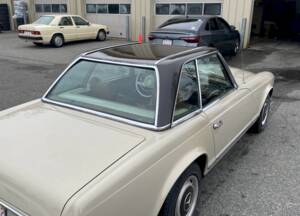 Image 6/38 de Mercedes-Benz 280 SL (1970)