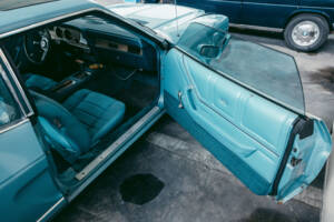 Bild 42/102 von Ford Mustang II Ghia 170 (1976)