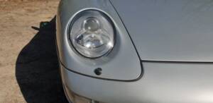 Image 25/116 of Porsche 911 Carrera (1997)