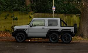 Immagine 2/31 di Suzuki Jimny (2019)