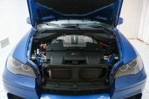 Image 21/28 de BMW X5 M (2013)