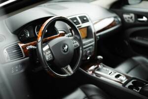 Imagen 25/37 de Jaguar XKR (2008)