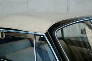 Immagine 8/50 di Volkswagen Maggiolone 1303 (1974)