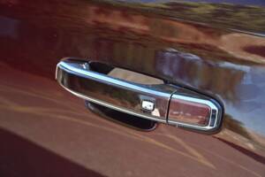 Image 36/50 of Chevrolet Suburban (2017)