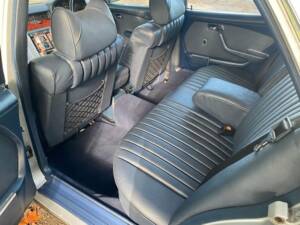 Image 37/50 of Mercedes-Benz 450 SEL 6,9 (1978)