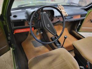 Image 11/91 of Volkswagen Passat 1.3 (1974)