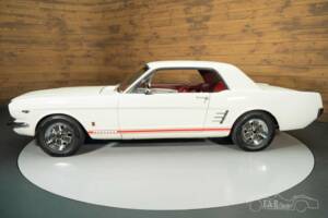 Image 16/19 of Ford Mustang GT (1966)