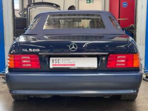 Image 4/19 of Mercedes-Benz SL 500 (1993)