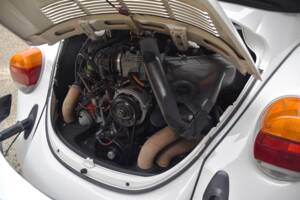 Bild 40/49 von Volkswagen Super Beetle (1979)