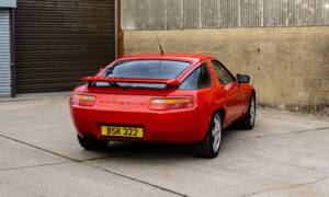 Afbeelding 3/18 van Porsche 928 S4 (1989)