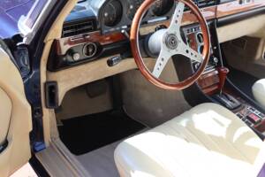 Image 38/57 de Mercedes-Benz 450 SEL 6,9 (1977)