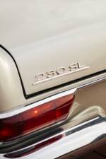 Image 16/20 de Mercedes-Benz 230 SL (1965)