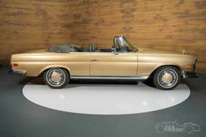 Immagine 17/19 di Mercedes-Benz 280 SE 3,5 (1971)