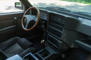 Image 22/50 of Alfa Romeo 75 2.0 Twin Spark (1989)