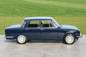 Image 30/50 of Alfa Romeo Giulia Nuova Super 1600 (1978)