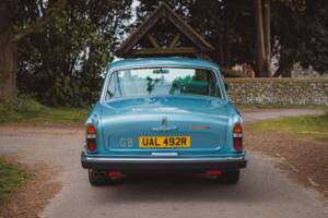 Image 27/42 of Rolls-Royce Silver Shadow II (1977)