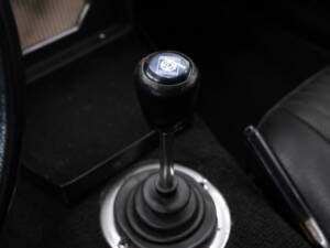 Bild 24/44 von MG MGB GT (1971)