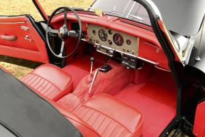 Image 28/47 of Jaguar XK 150 3.4 S OTS (1959)
