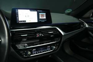 Image 20/50 of ALPINA B5 Biturbo AWD (2017)