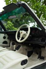Bild 38/48 von Porsche 911 Carrera 2 (1990)