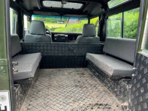Image 11/12 de Land Rover 90 (1987)