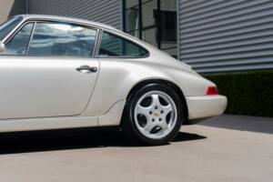 Bild 7/31 von Porsche 911 Carrera 4 (1990)