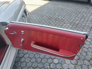 Image 5/16 of Mercedes-Benz 190 SL (1960)