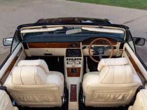 Bild 6/59 von Aston Martin V8 EFi Volante (1988)