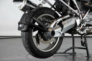Image 44/50 of BMW DUMMY (2010)