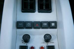 Afbeelding 22/47 van Lamborghini Countach LP 500 S (1983)
