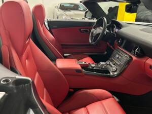 Image 14/32 of Mercedes-Benz SLS AMG GT Roadster (2013)