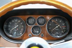 Imagen 13/26 de Ferrari 365 GT 2+2 (1970)