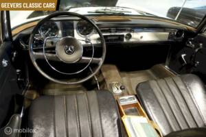 Imagen 10/12 de Mercedes-Benz 230 SL (1967)
