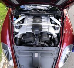 Bild 22/50 von Aston Martin DB 9 (2005)