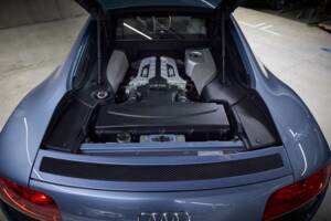 Immagine 69/96 di Audi R8 (2008)