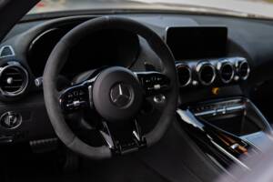 Image 24/37 of Mercedes-AMG GT Black Series (2022)