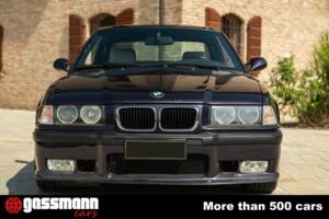 Image 2/15 of BMW 320i (1997)