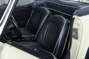 Bild 25/44 von Triumph TR 250 (1968)
